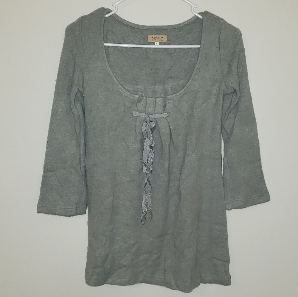 Gray baby doll sweater S